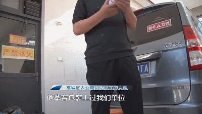 DƬ